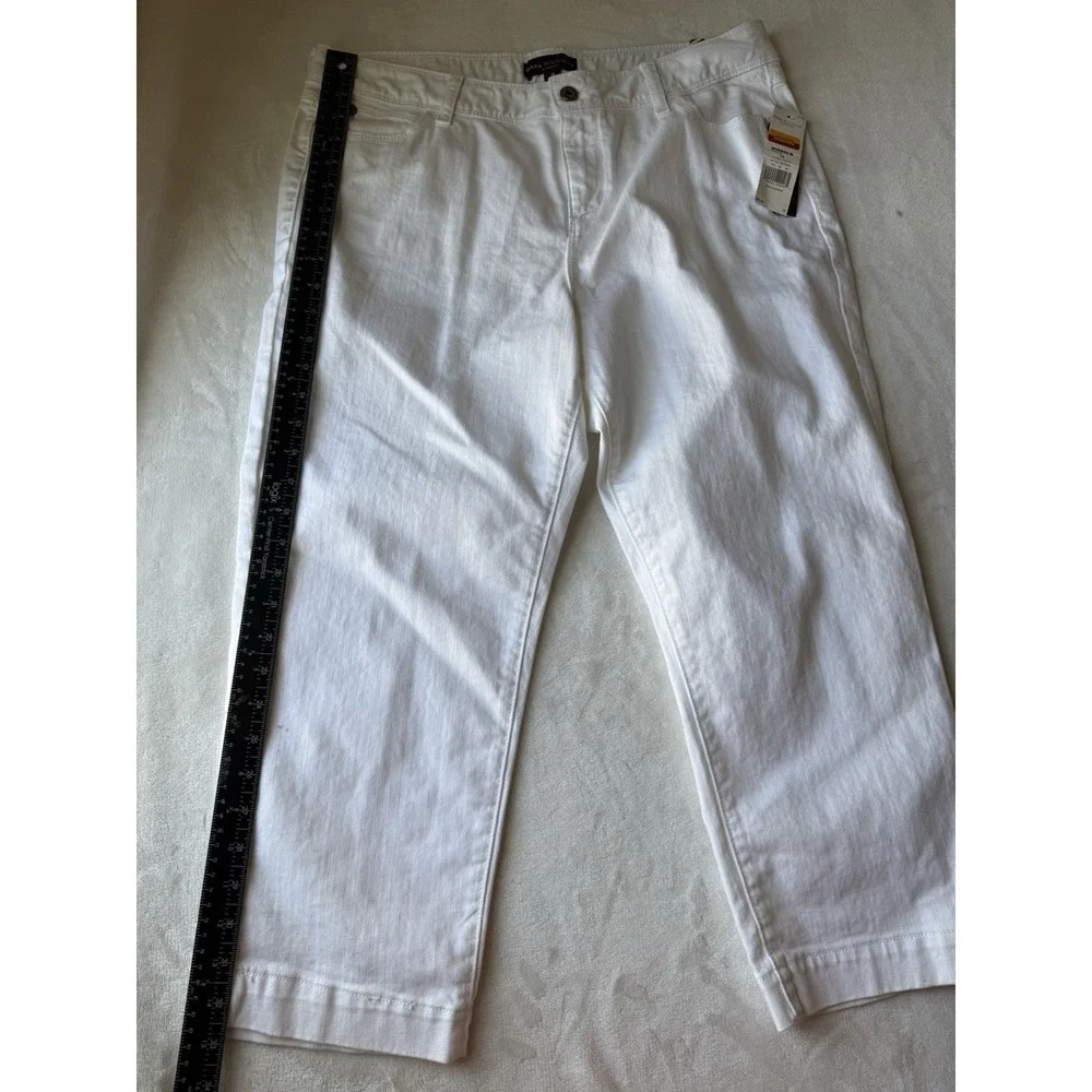 NWT Dana Buchman‎ Pants Signature Women's White Cropped Capri Pants Size 14
